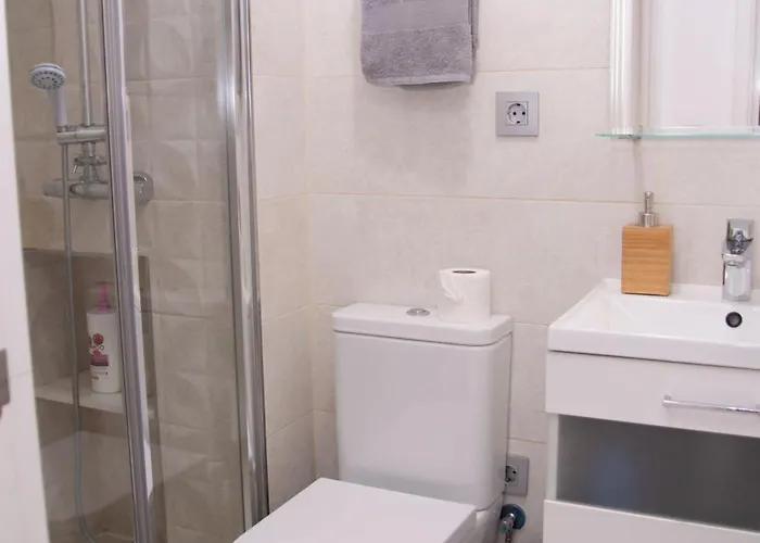 Torremolinos, Parking Gratis Y Terraza Apartamento