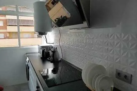 Апартаменты Moderno Con Piscina Y Aparcamiento *