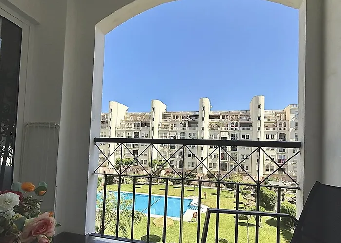 Apartament Moderno Con Piscina Y Aparcamiento *